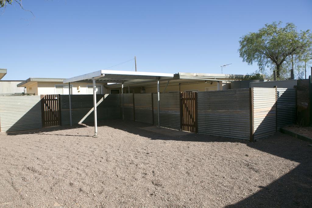 Cave Place Units Coober Pedy Dış mekan fotoğraf